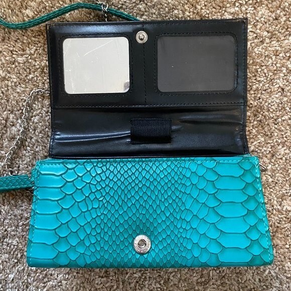 Just Solutions Boho Turquoise Animal Print Triangle Womens Crossbody Purse - Picture 10 of 12